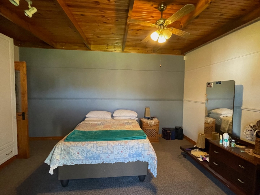 10 Bedroom Property for Sale in Roodefontein AH Western Cape